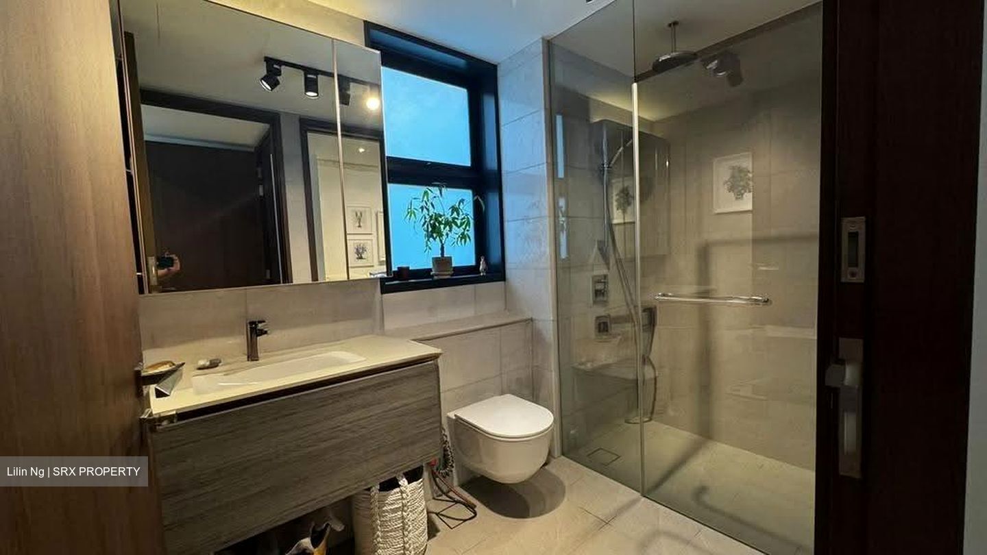 Royalgreen (D10), Condominium #607460421